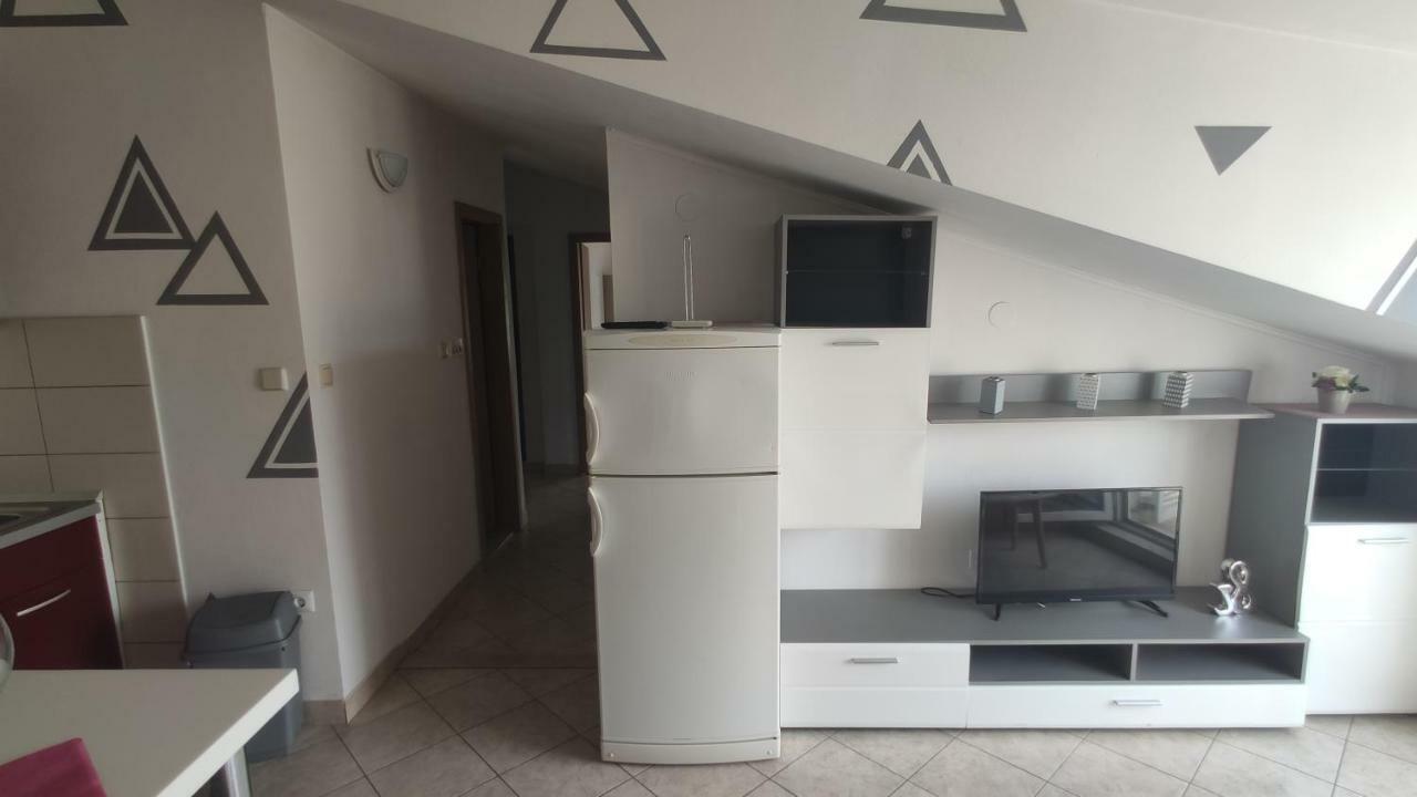 Small Northside Apartment Split Eksteriør billede